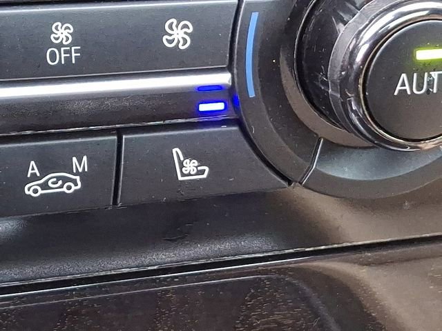 Used 2013 BMW 750Li image 30