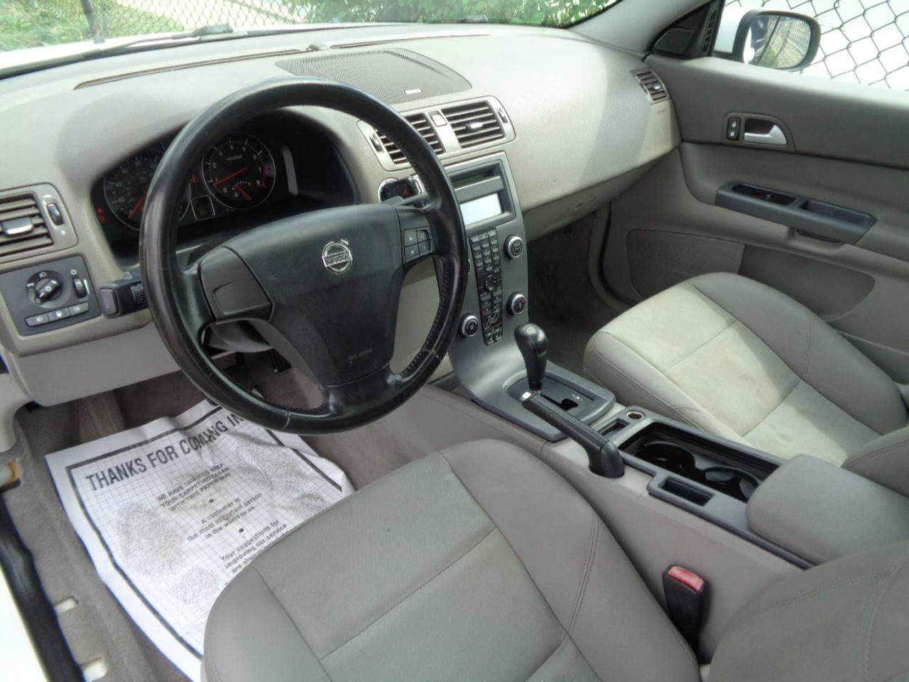 Used 2009 Volvo C30 FWD image 5