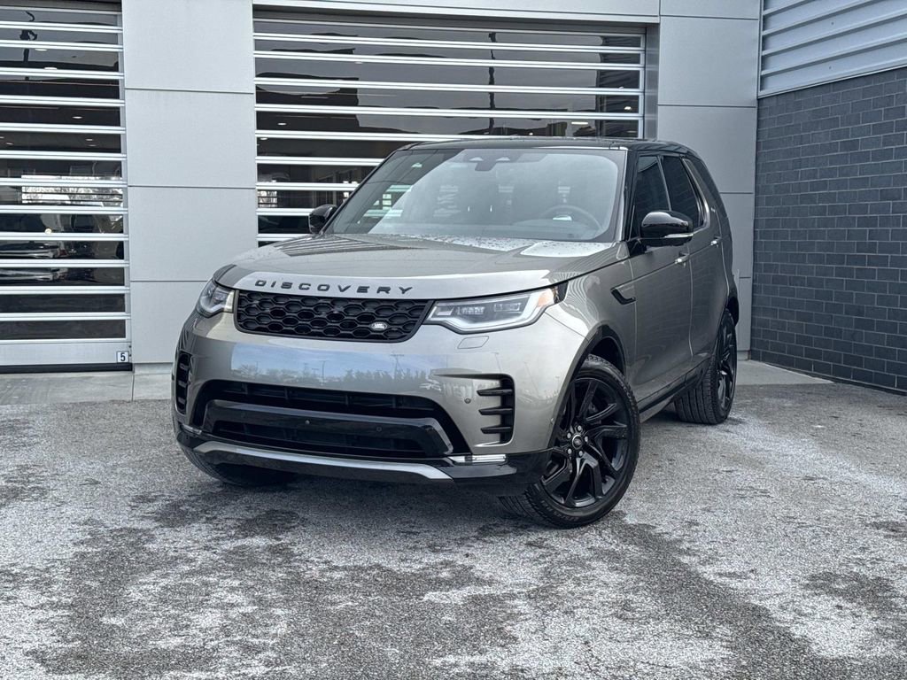 Certified 2025 Land Rover Discovery Dynamic SE