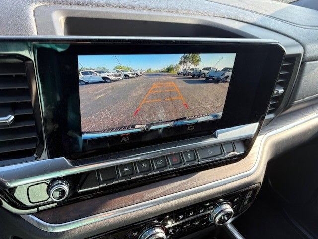 Used 2025 GMC Sierra 1500 SLT AWD/4WD image 15
