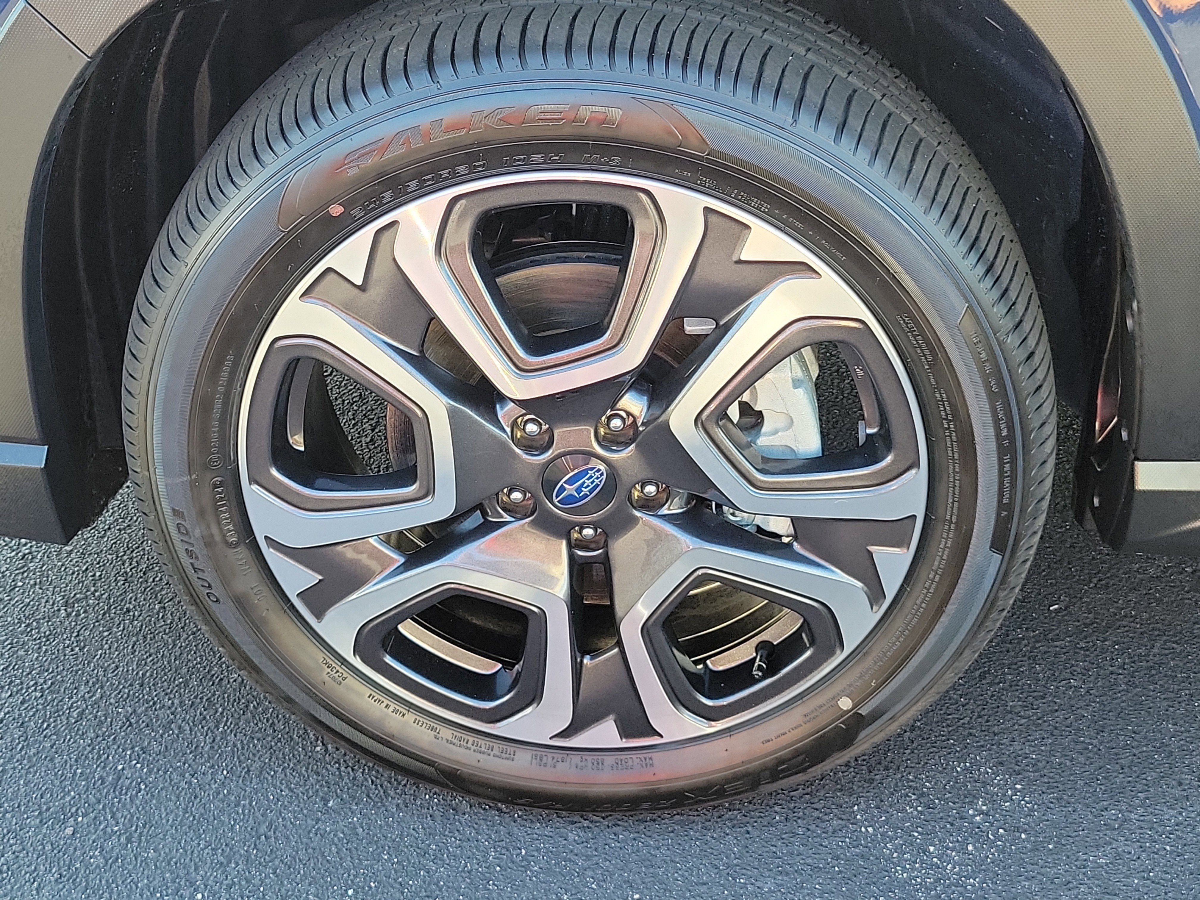 Certified 2025 Subaru Ascent Limited image 10