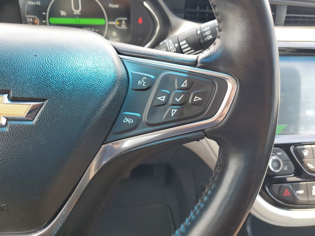 Used 2020 Chevrolet Bolt Premier w/ Infotainment Package image 20