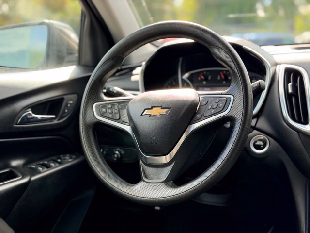Used 2020 Chevrolet Equinox LT w/ LPO, Floor Liner Package FWD image 22