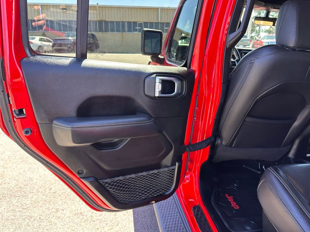 Used 2020 Jeep Gladiator Overland image 24