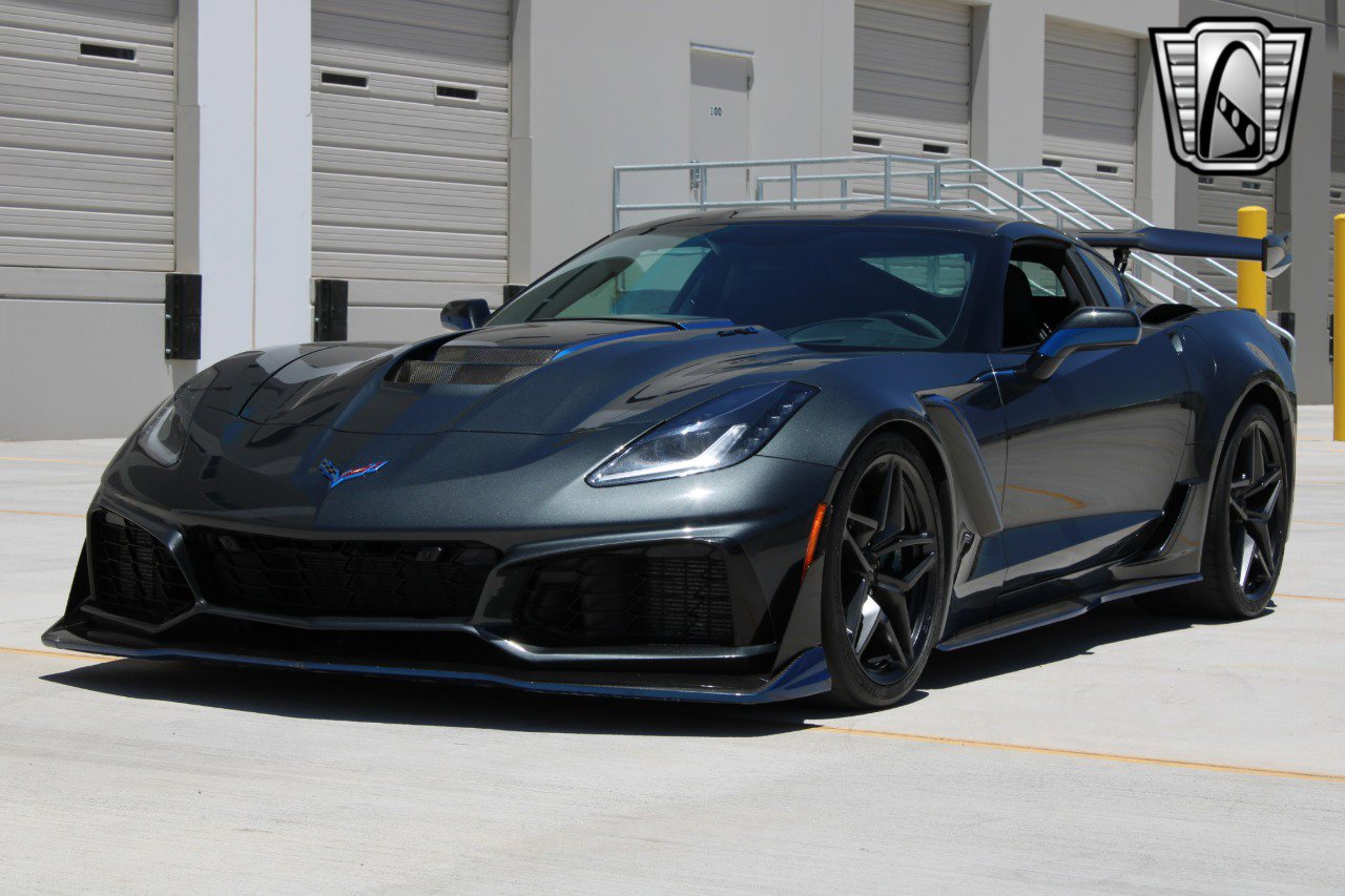 Used 2019 Chevrolet Corvette ZR1 image 3
