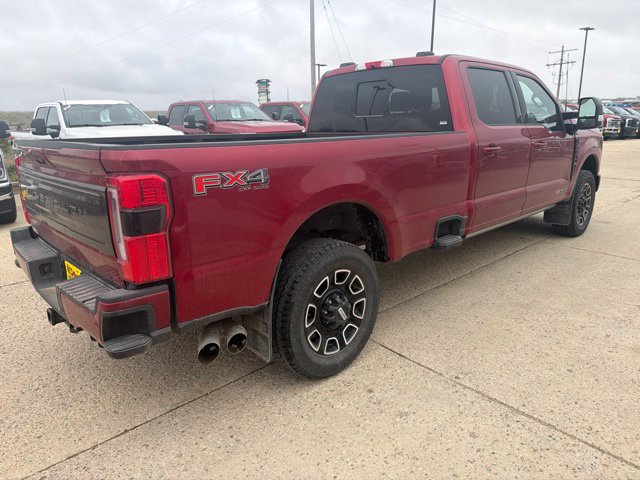Used 2025 Ford F350 Platinum AWD/4WD image 7