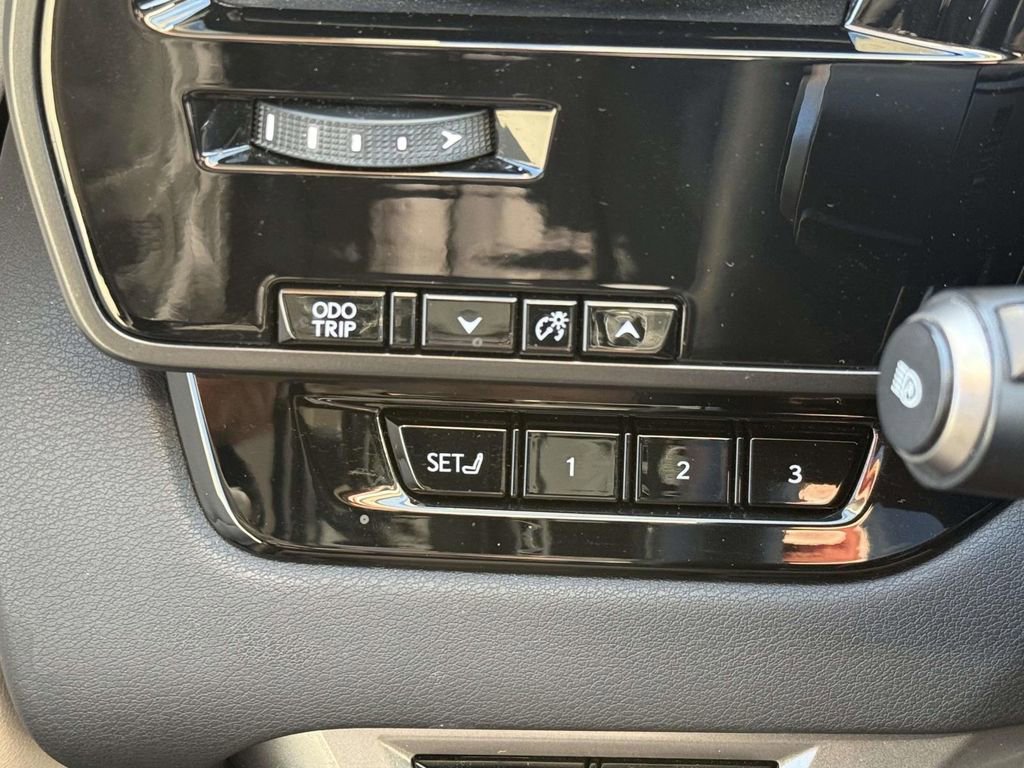 Used 2023 Lexus RX 350h image 23