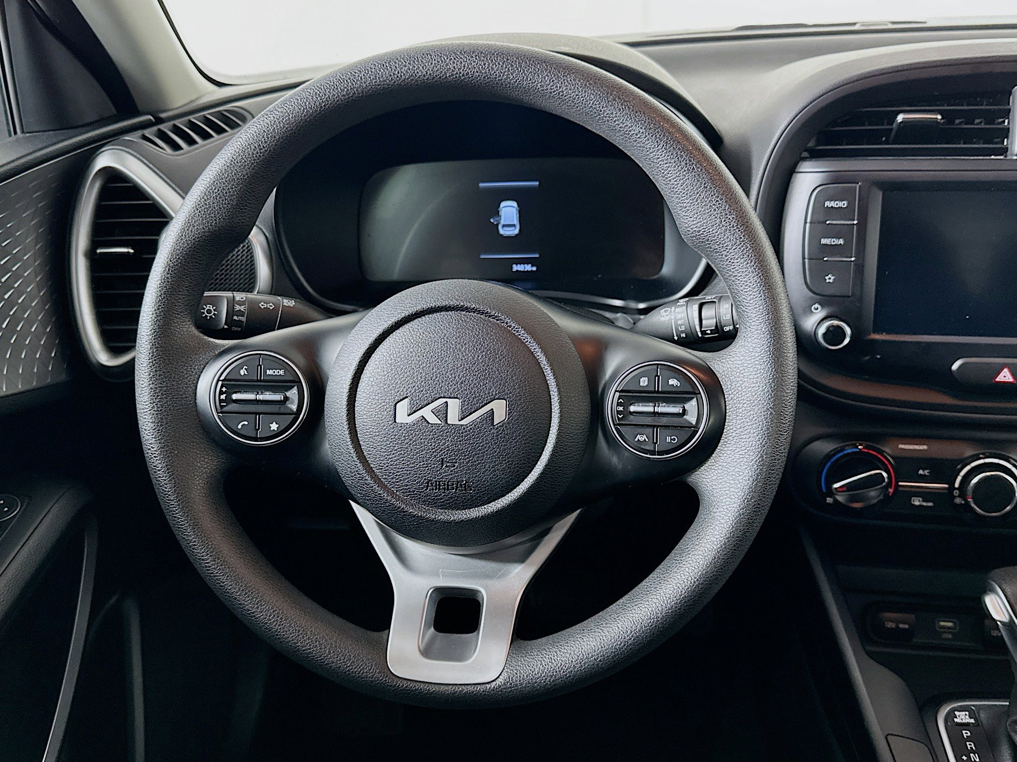 Used 2024 Kia Soul LX w/ Option Group 015 image 18