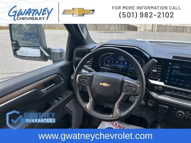 Used 2024 Chevrolet Silverado 2500 High Country w/ Technology Package image 27