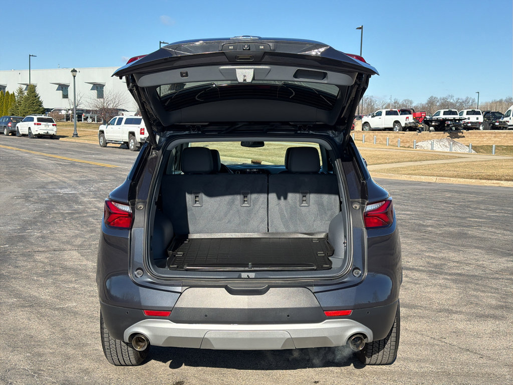 Used 2022 Chevrolet Blazer LT w/ LPO, Black Accent Package image 36