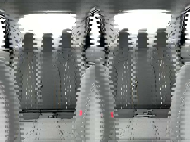 New 2025 Hyundai Elantra SEL image 16