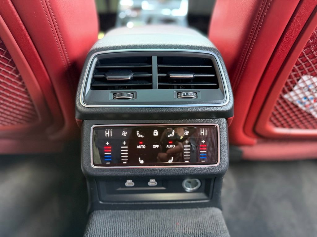 Used 2022 Audi S7 Premium Plus w/ S Sport Package image 52