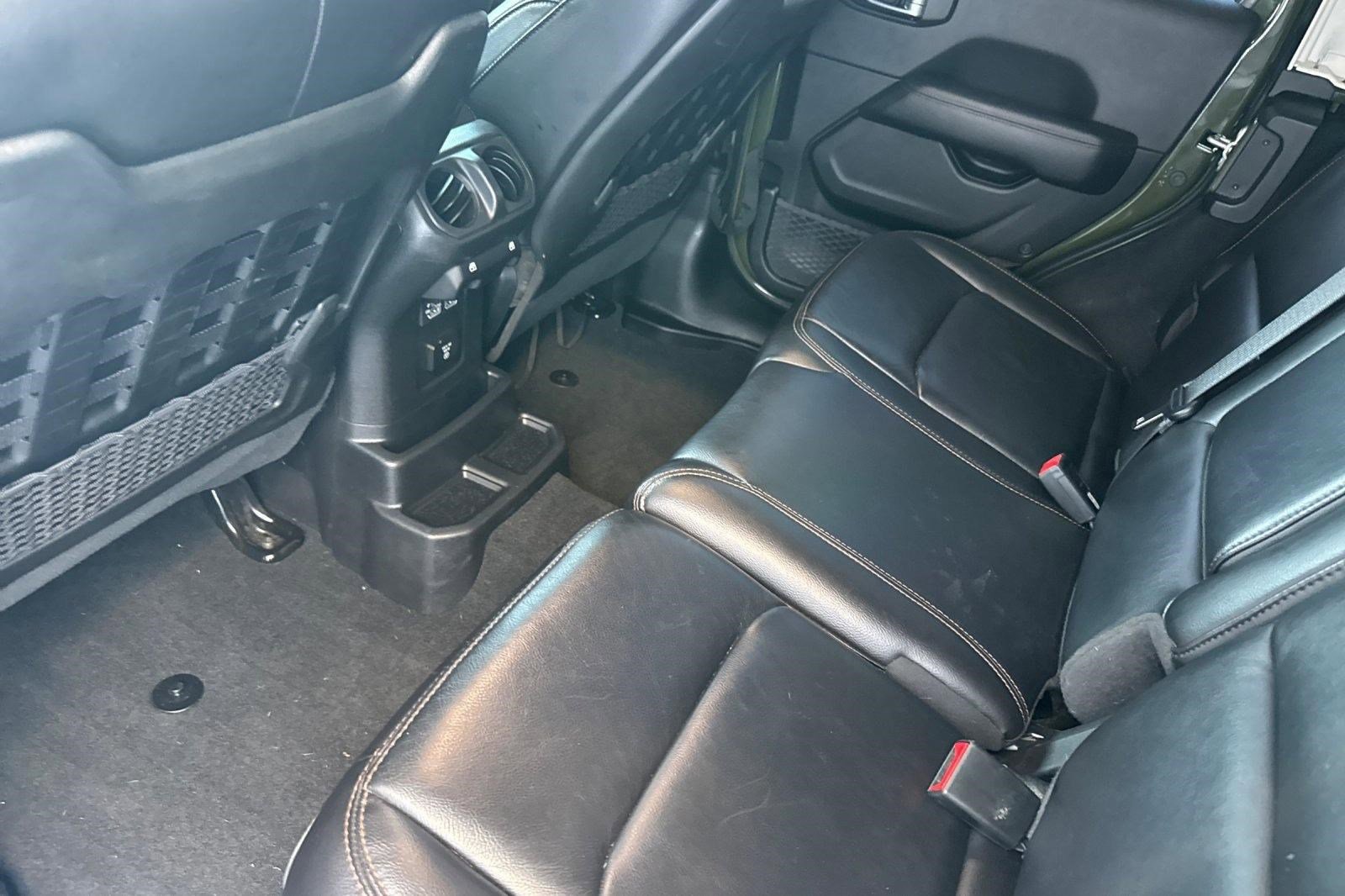 Used 2023 Jeep Wrangler Rubicon 392 w/ Trailer Tow Package image 26