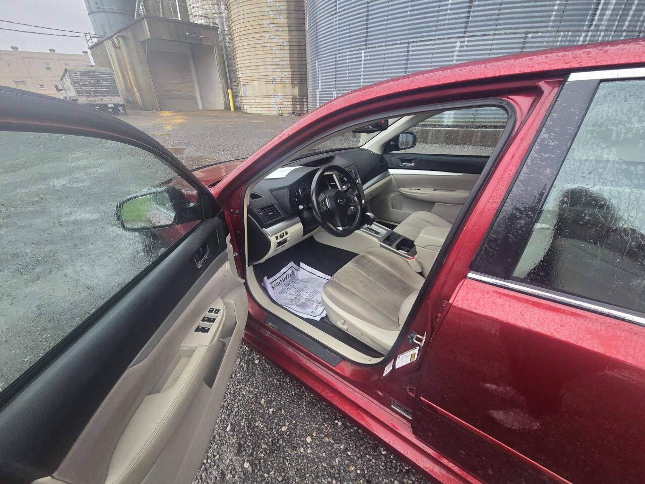 Used 2013 Subaru Legacy 2.5i Premium image 9