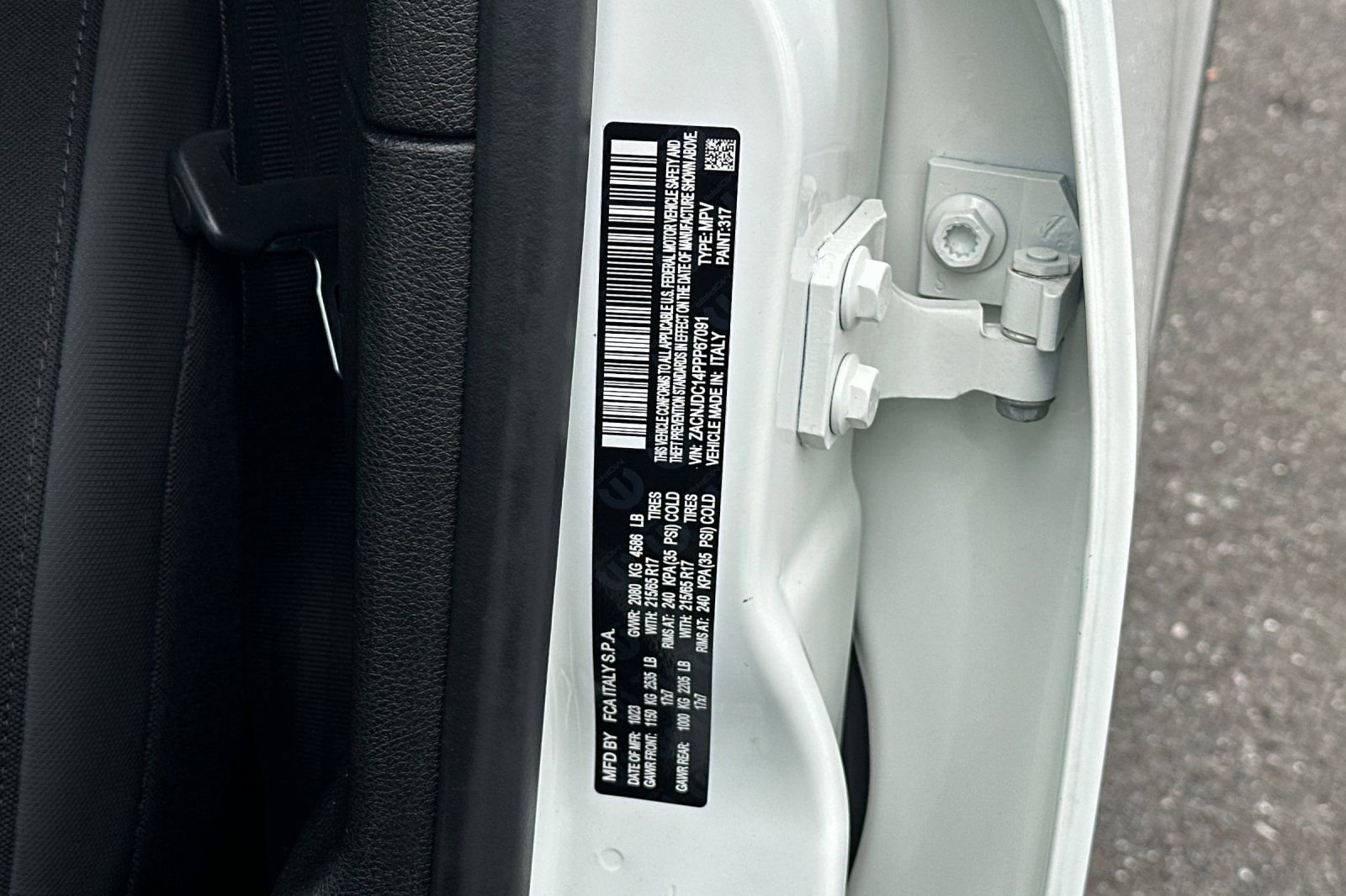 Used 2023 Jeep Renegade Trailhawk image 28