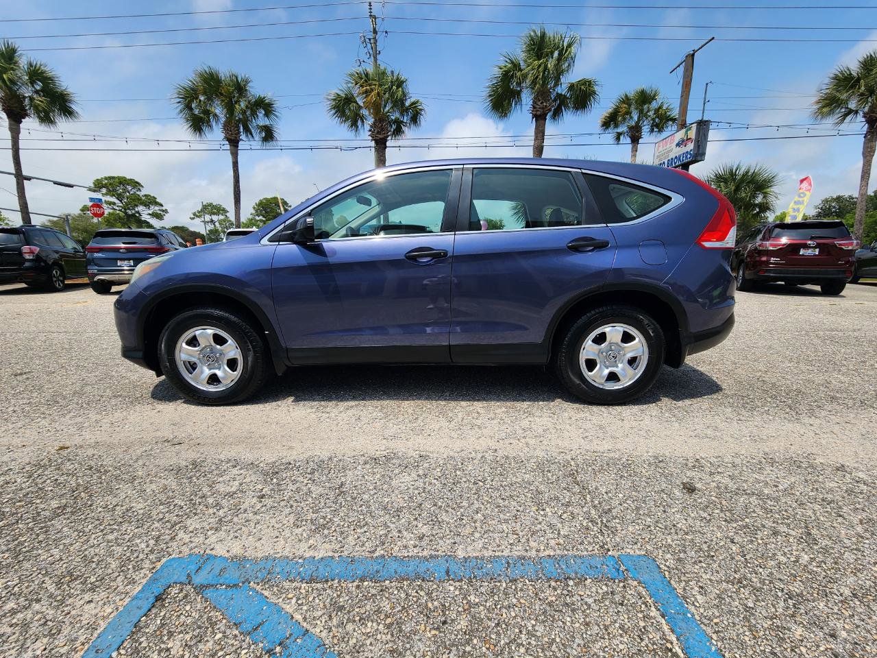 Used 2012 Honda CR-V LX image 2