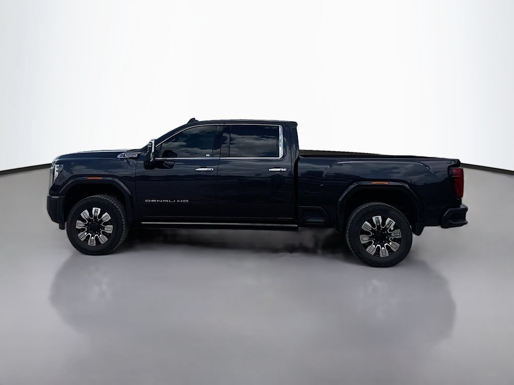 Used 2026 GMC Sierra 2500 Denali w/ Denali Reserve Package AWD/4WD image 4