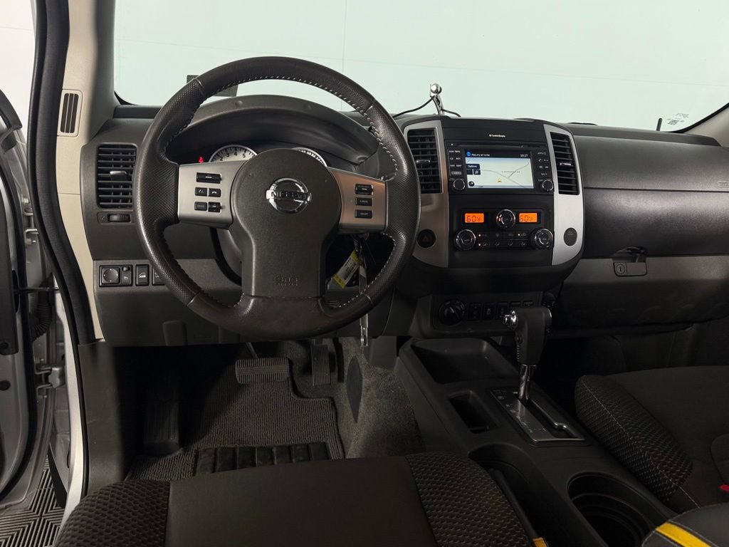 Used 2018 Nissan Frontier PRO-4X AWD/4WD image 16