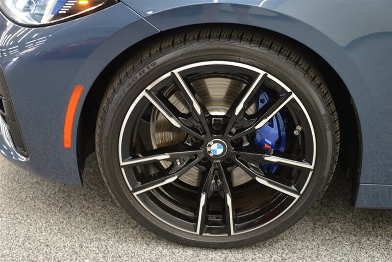 Used 2025 BMW M440i Convertible RWD image 45