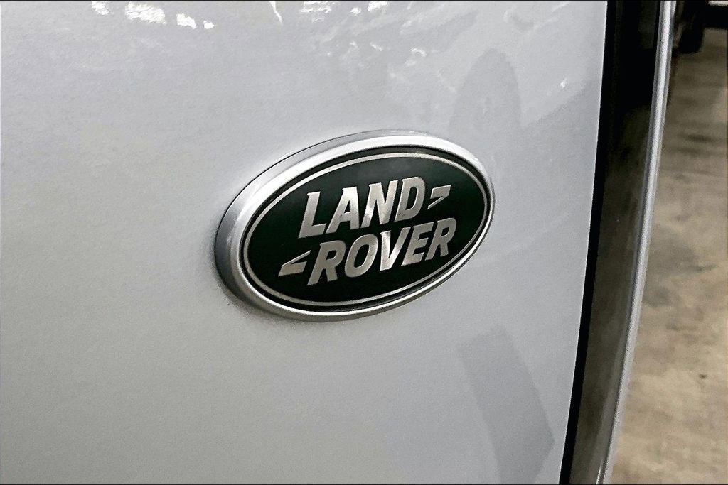 Certified 2023 Land Rover Range Rover SE image 22