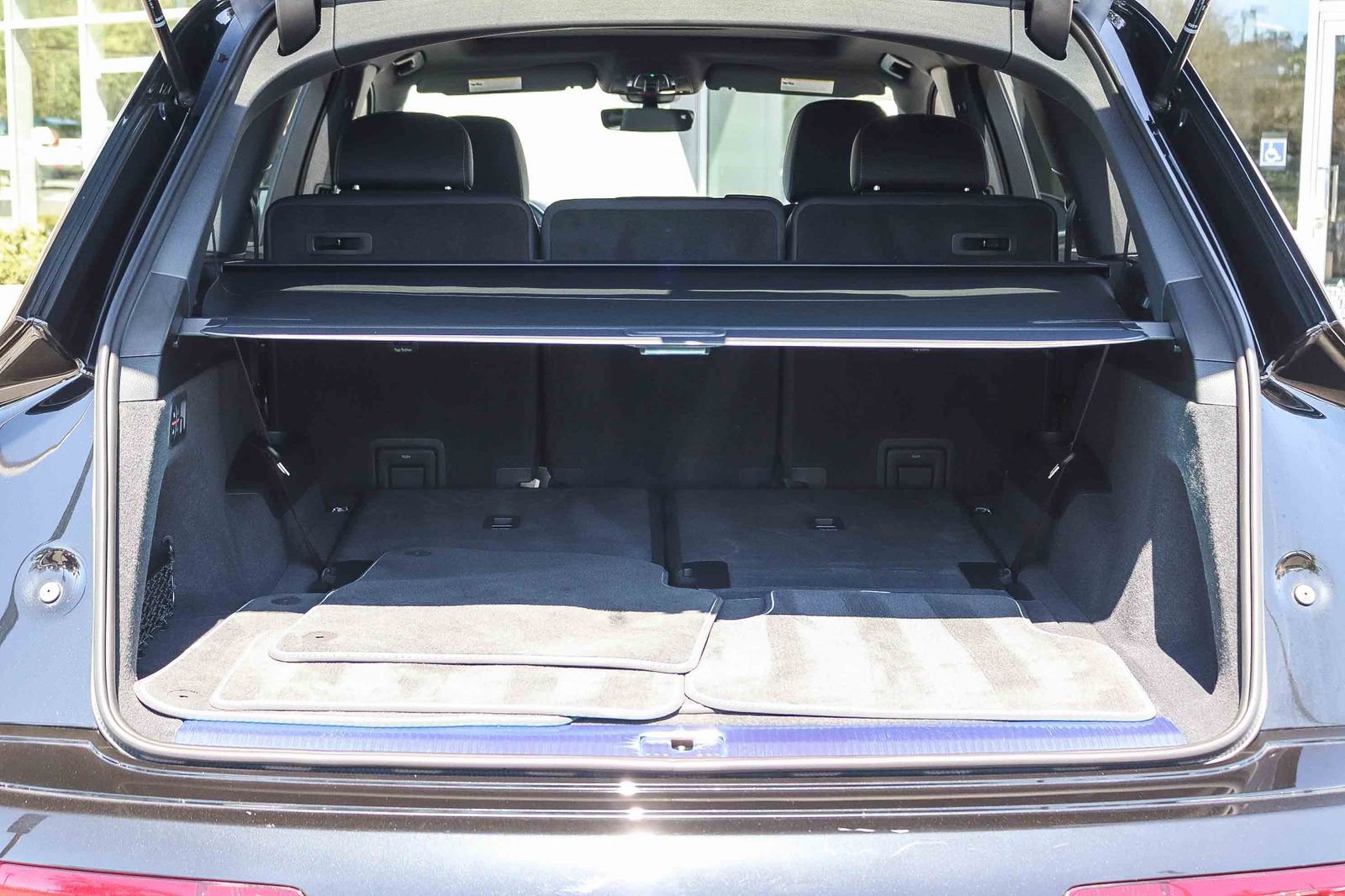 Certified 2025 Audi Q7 3.0T Premium Plus w/ Premium Plus Package AWD/4WD image 30