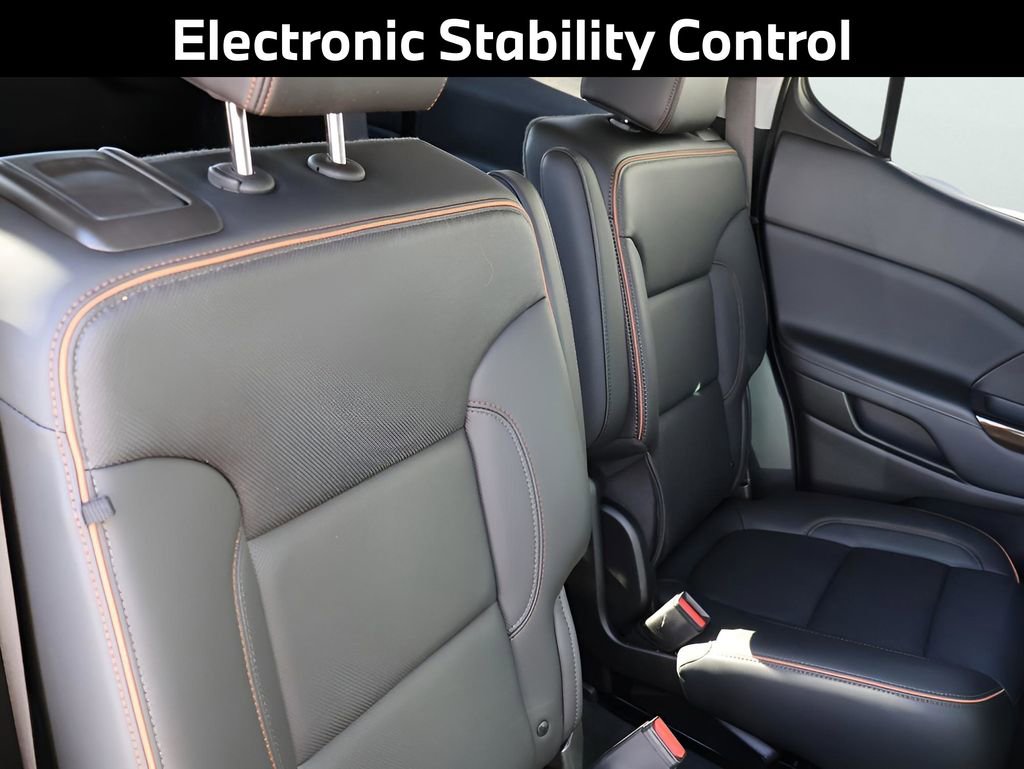 Used 2022 GMC Acadia AT4 image 16