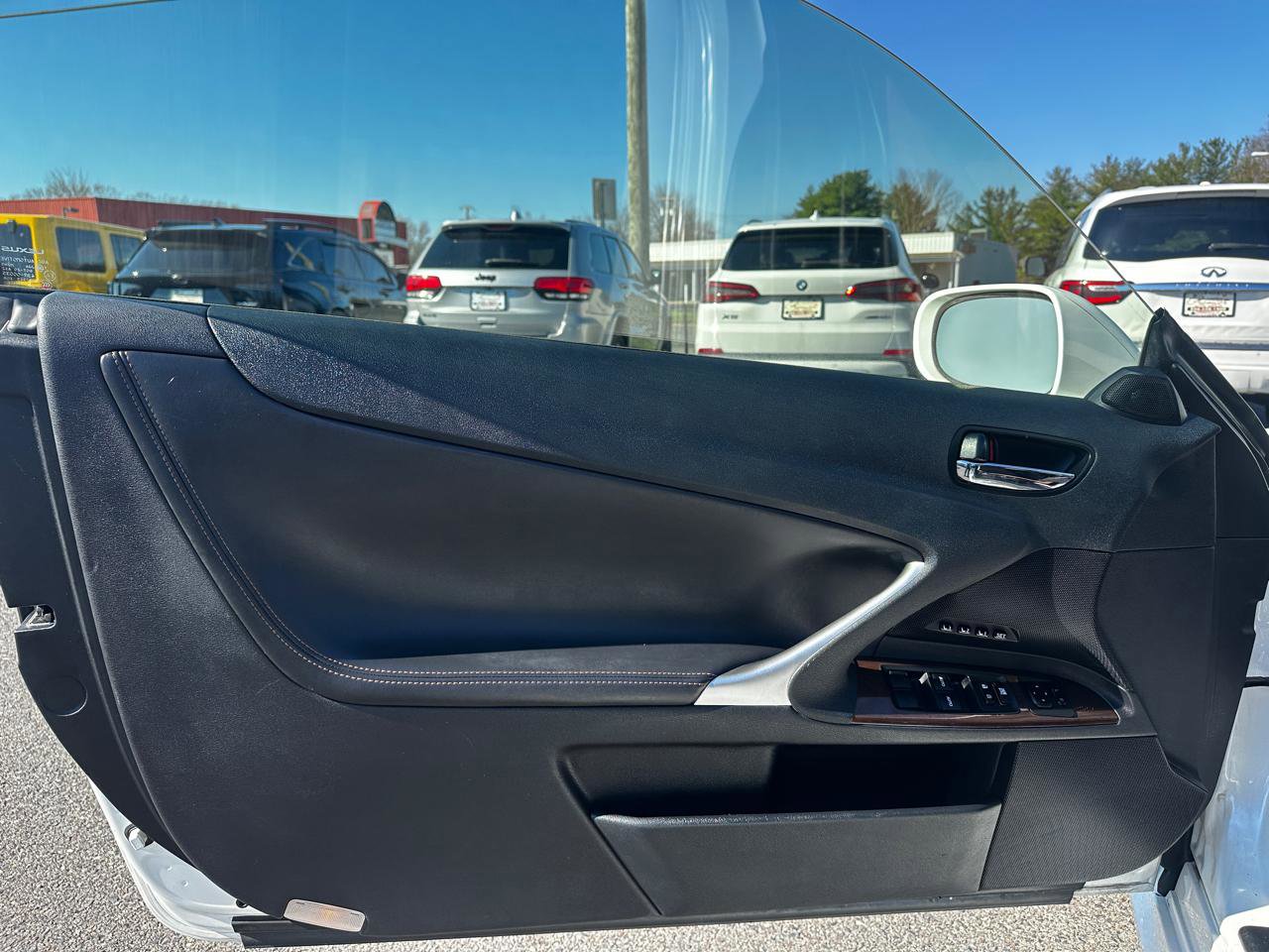 Used 2014 Lexus IS 350C w/ Luxury Package image 25