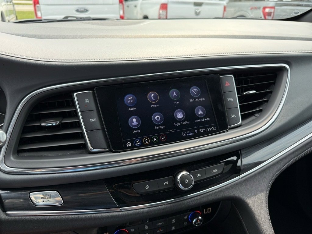 Used 2024 Buick Enclave Premium image 22