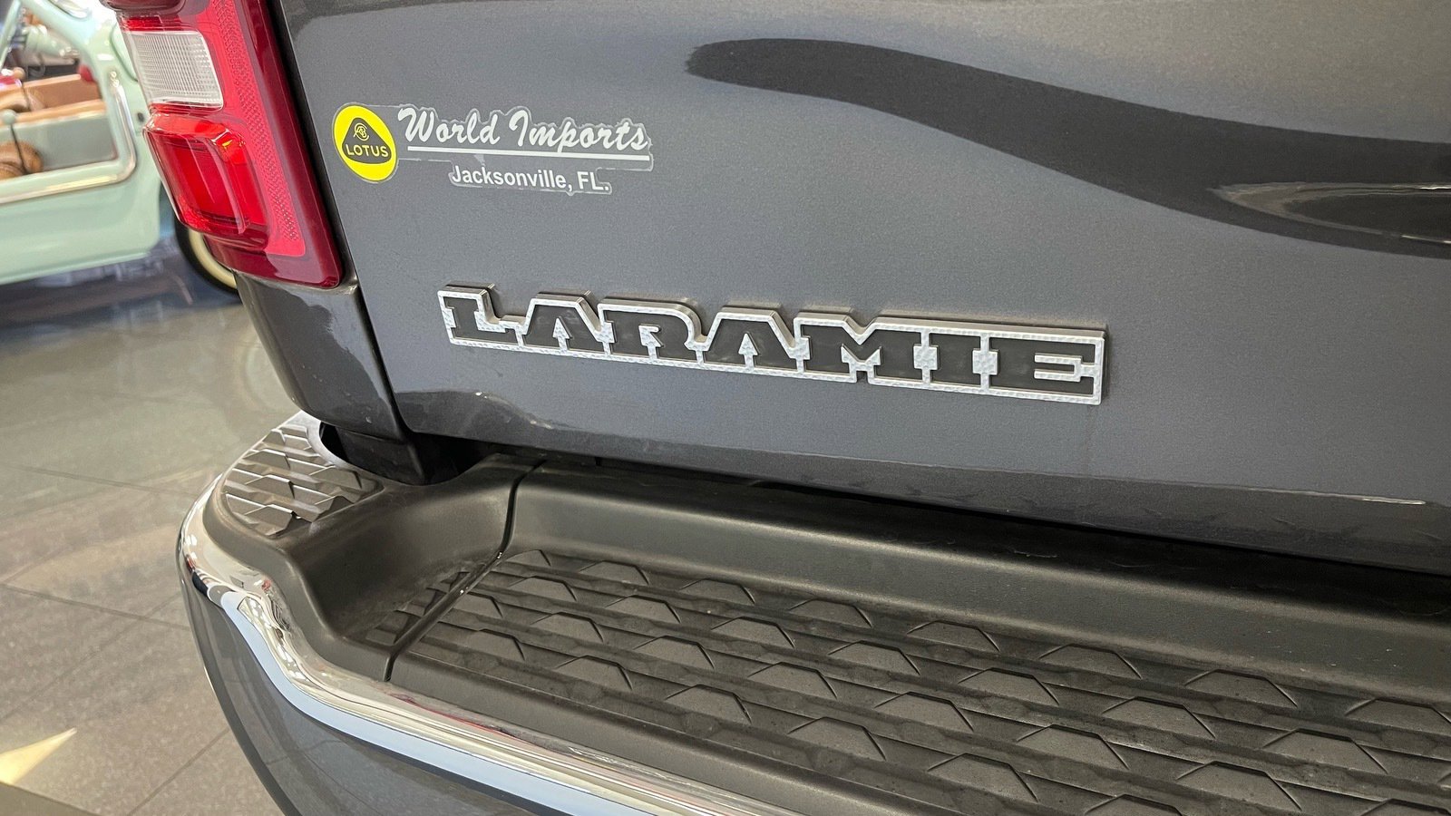 Used 2021 RAM 3500 Laramie image 19