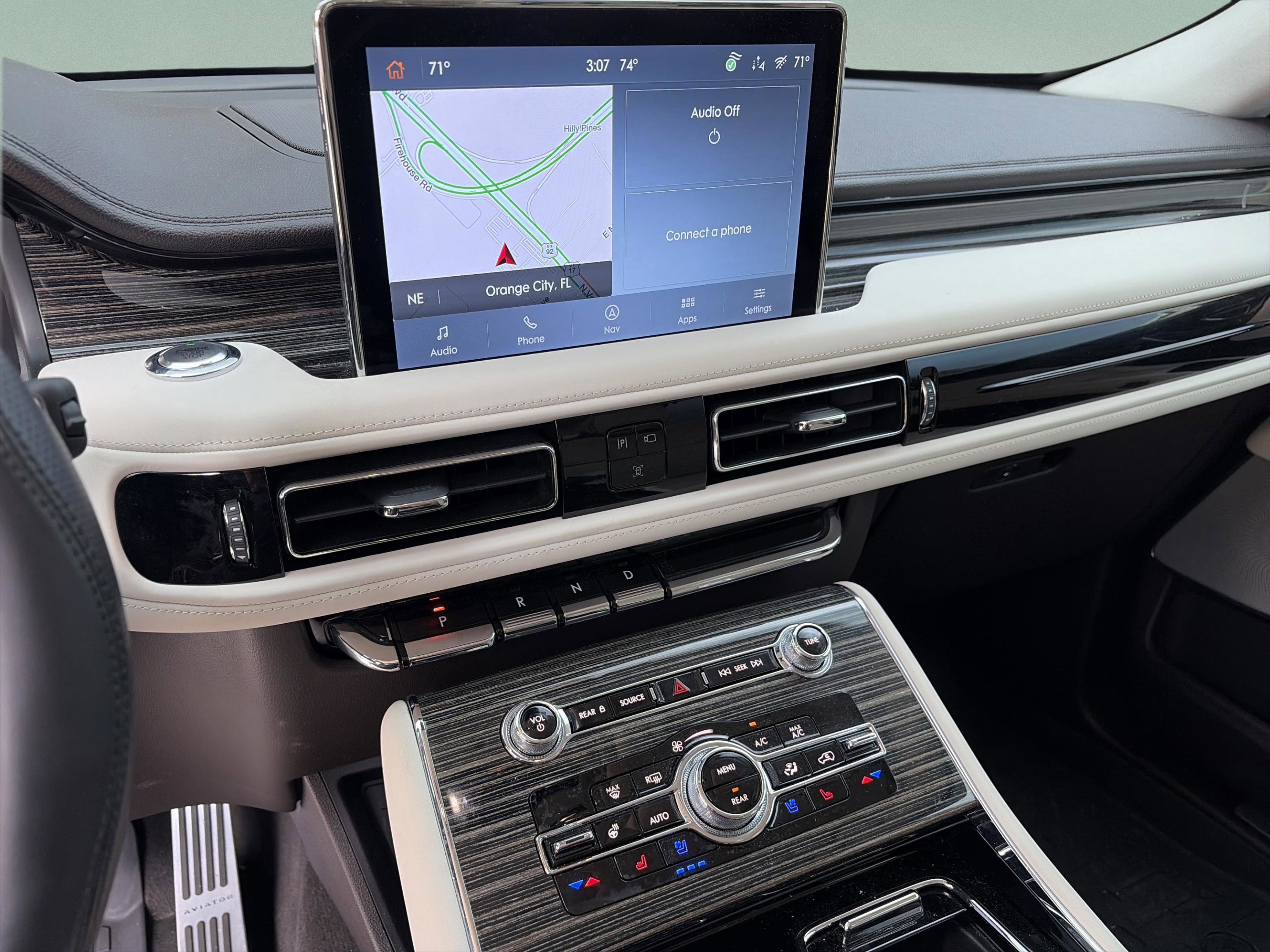 Used 2024 Lincoln Aviator Black Label w/ Dynamic Handling Package image 29