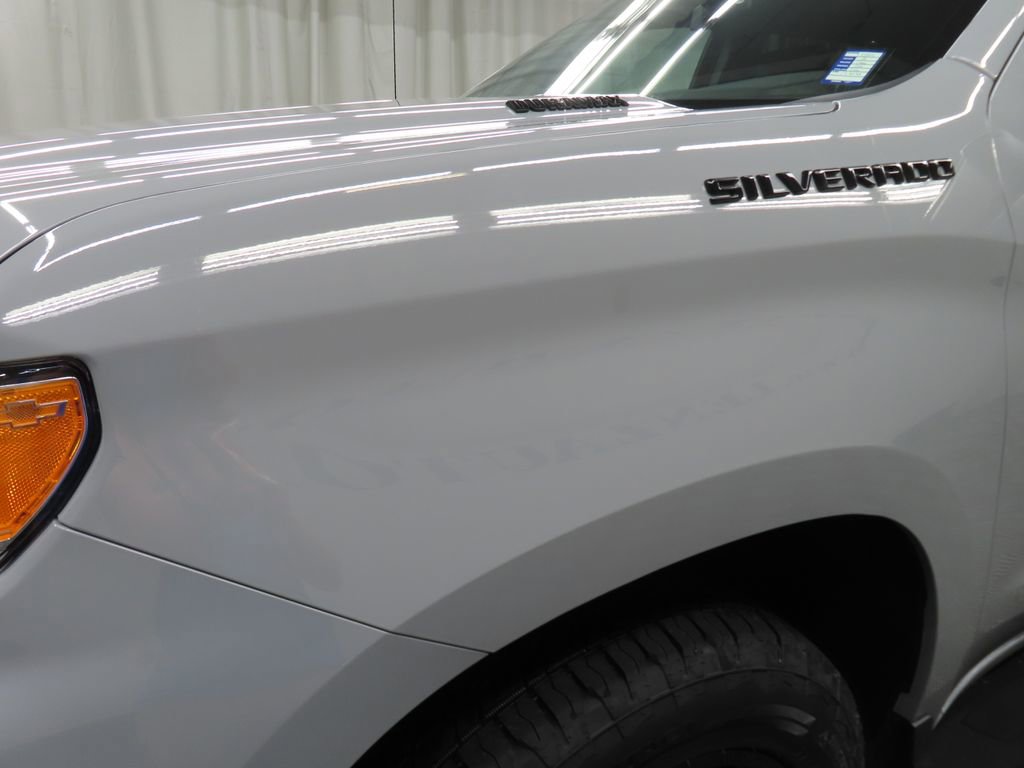 Used 2024 Chevrolet Silverado 1500 RST w/ Protection Package AWD/4WD image 41
