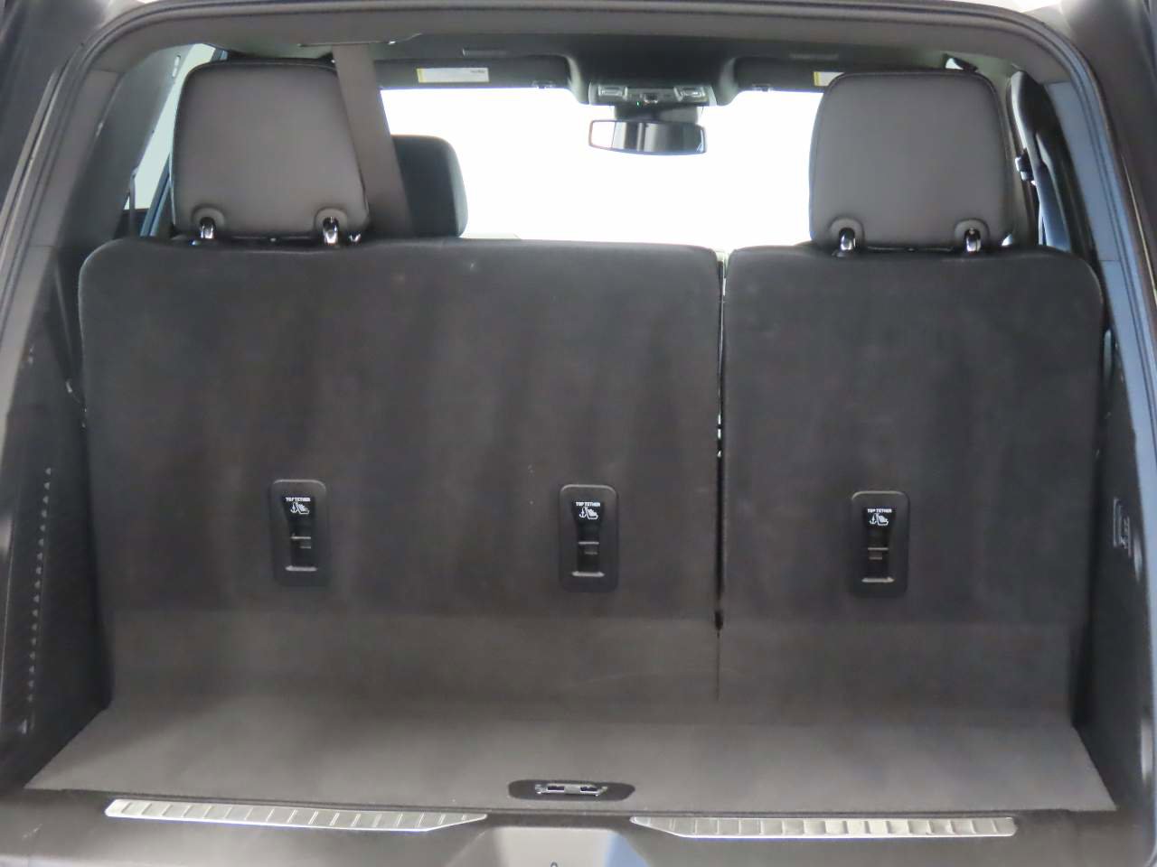 Used 2025 GMC Yukon Denali image 18