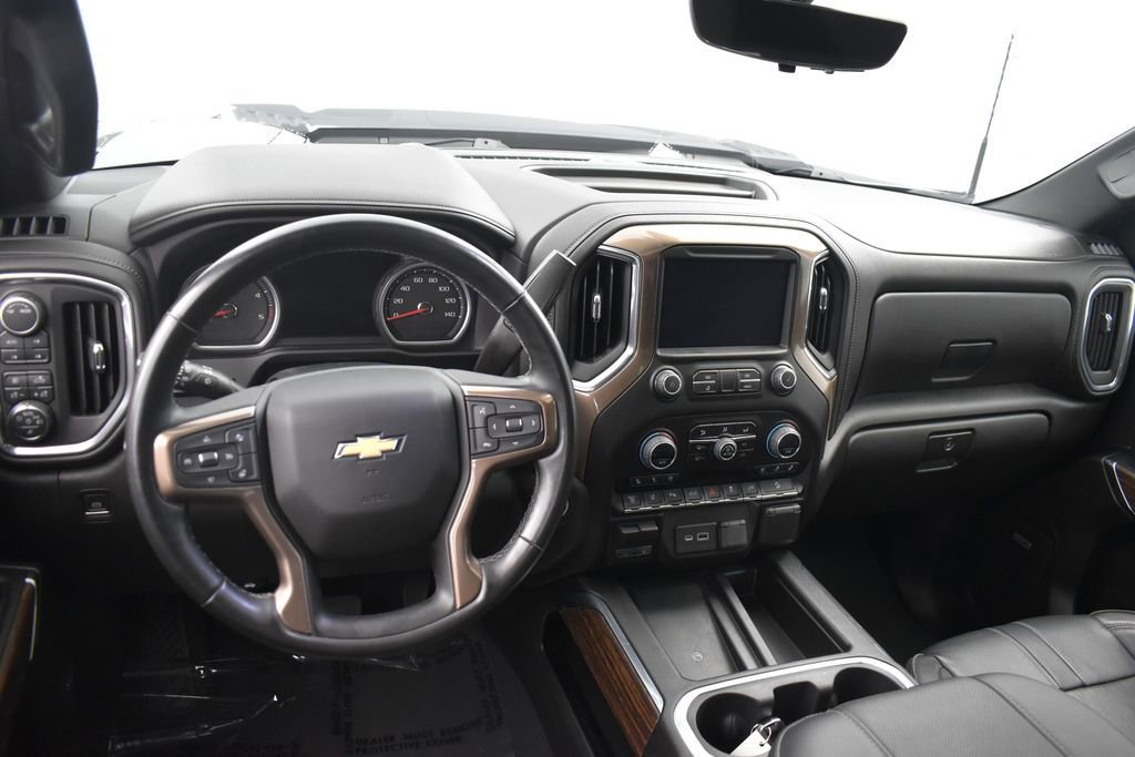 Used 2023 Chevrolet Silverado 3500 High Country w/ Technology Package AWD/4WD image 11