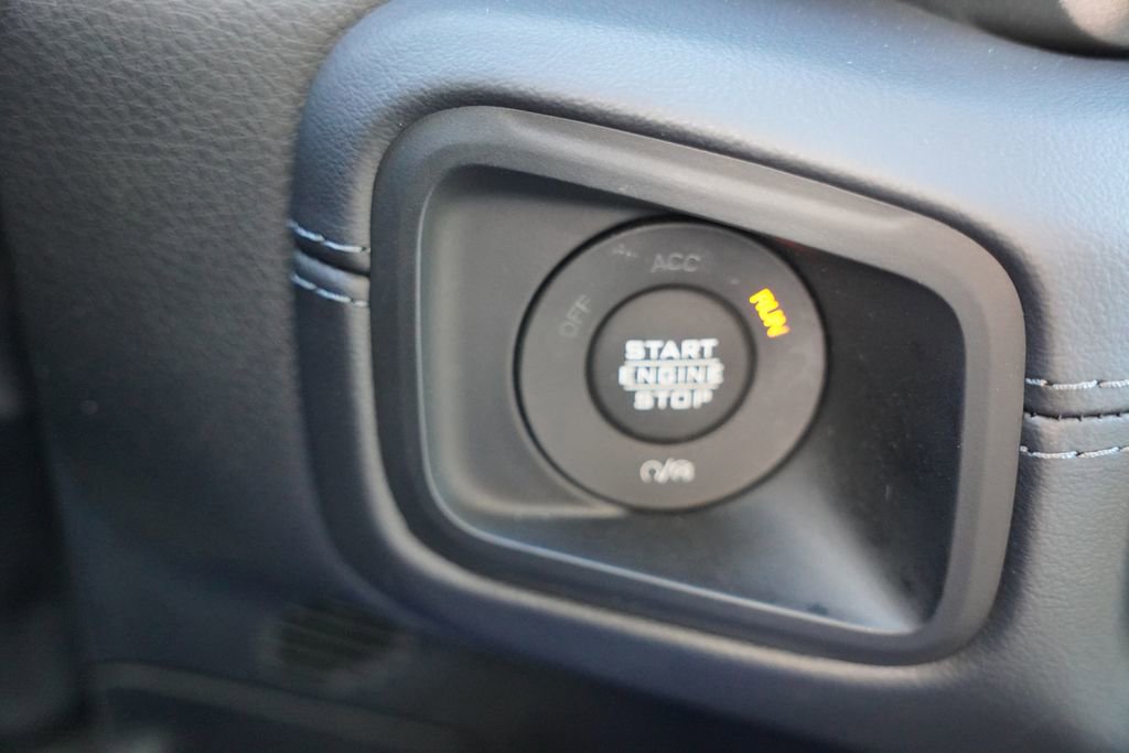 Certified 2025 Jeep Wrangler Unlimited Sahara w/ Safety Group image 27