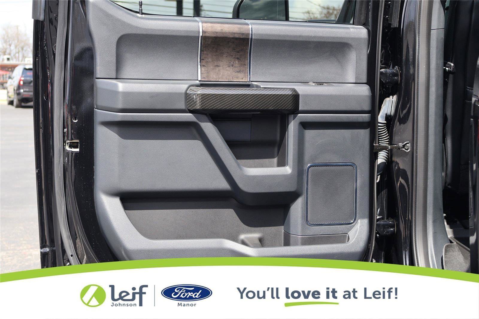 Used 2022 Ford F250 Lariat w/ Lariat Ultimate Package AWD/4WD image 30
