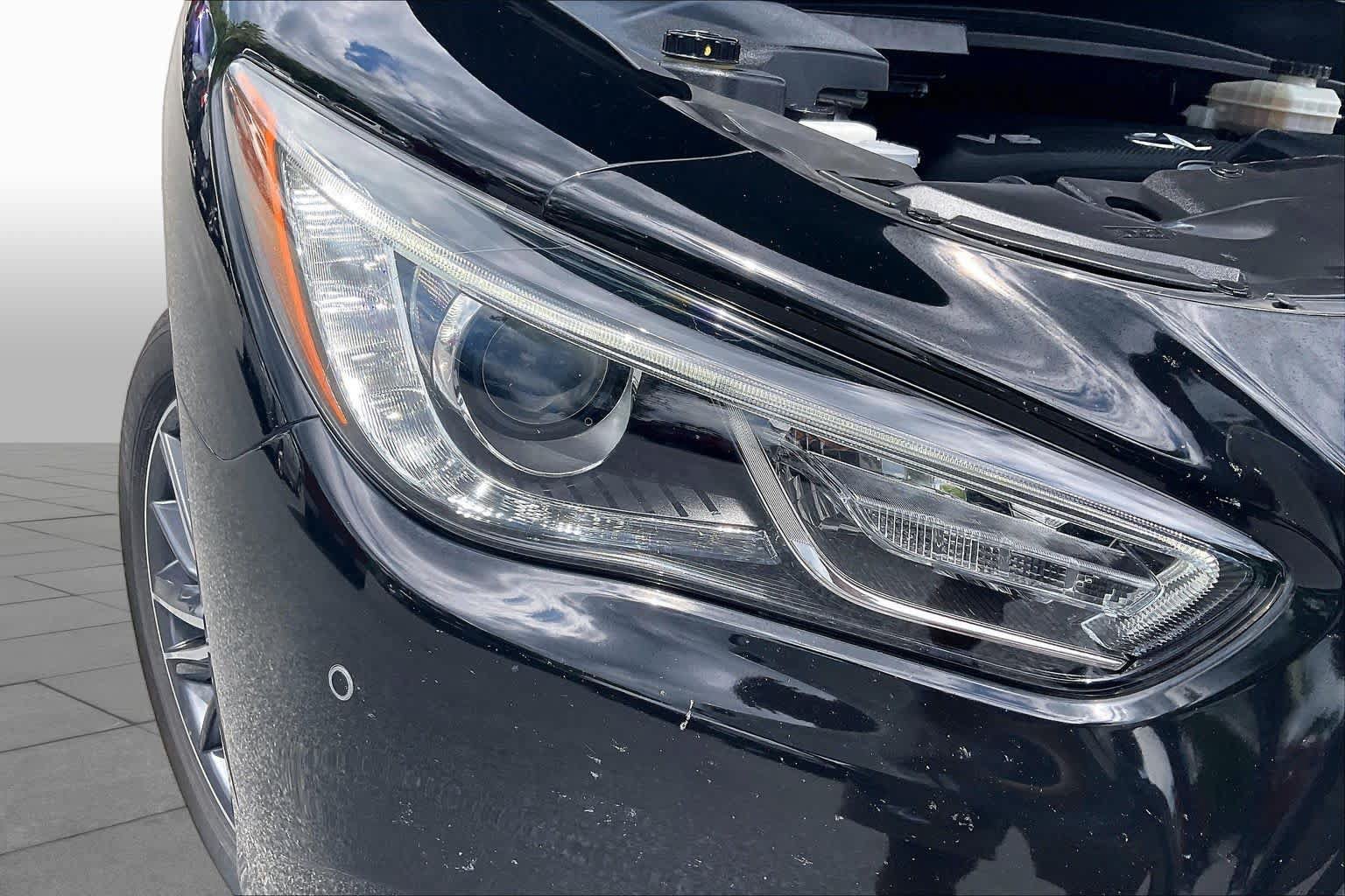 Used 2018 INFINITI QX60 Luxe w/ Deluxe Technology Package AWD/4WD image 28