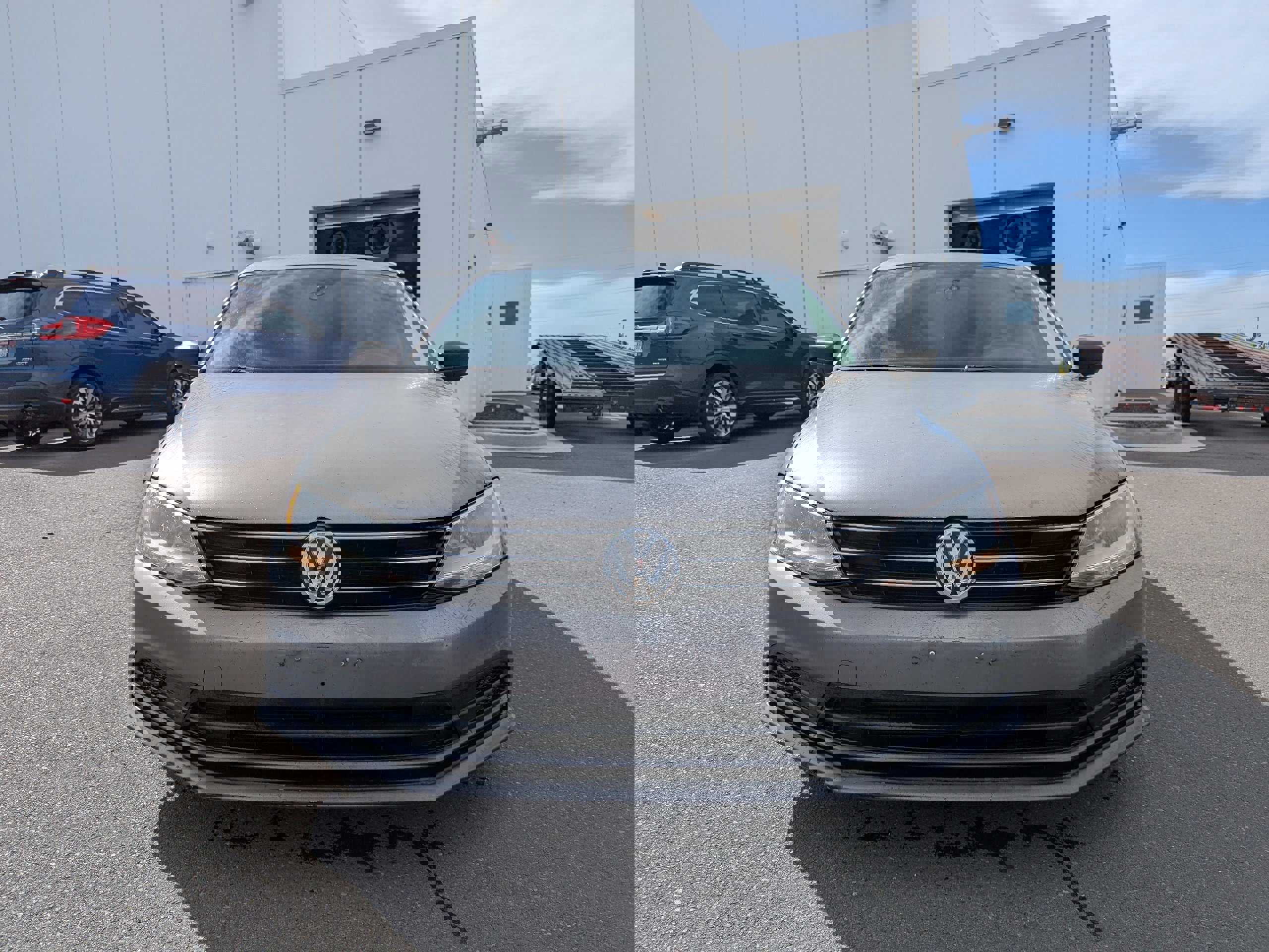 Used 2015 Volkswagen Jetta SE FWD image 2