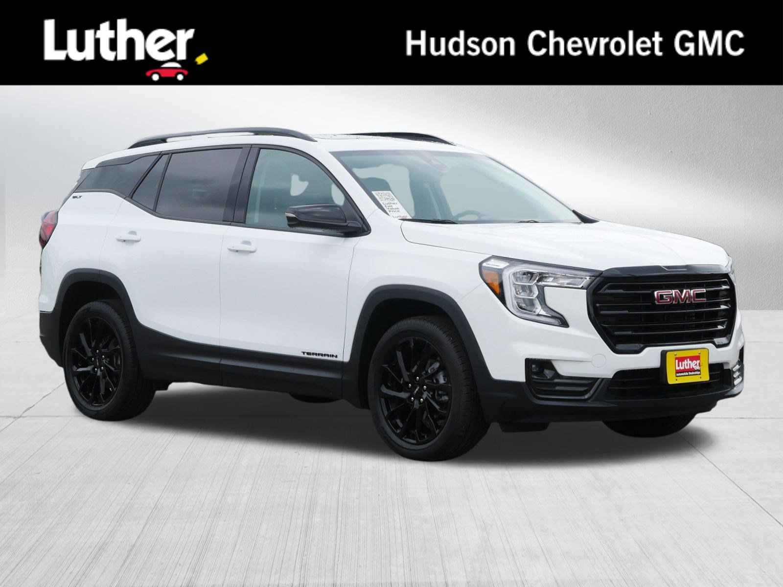 Used 2023 GMC Terrain SLT w/ Infotainment Package II AWD/4WD image 1