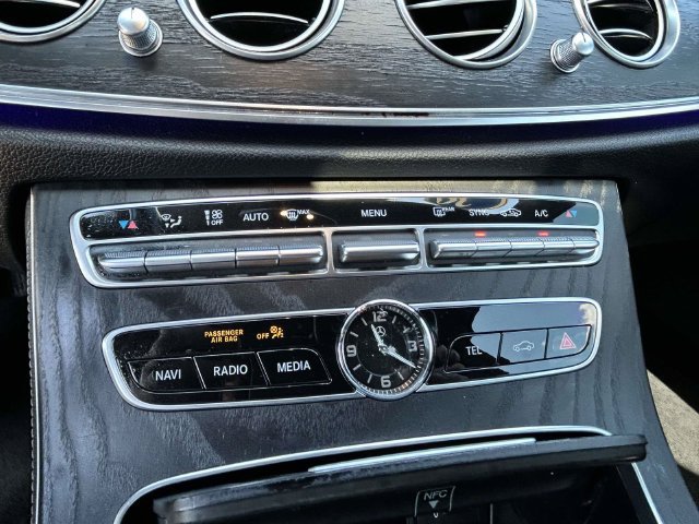 Used 2020 Mercedes-Benz E 350 Sedan image 28