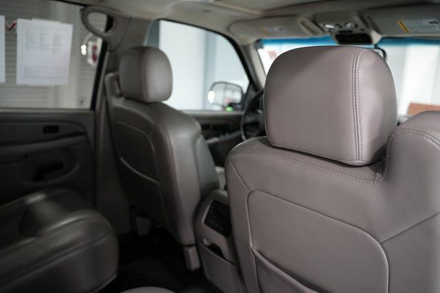 Used 2005 GMC Yukon XL 2500 SLT w/ SLT Preferred Equipment Group image 20