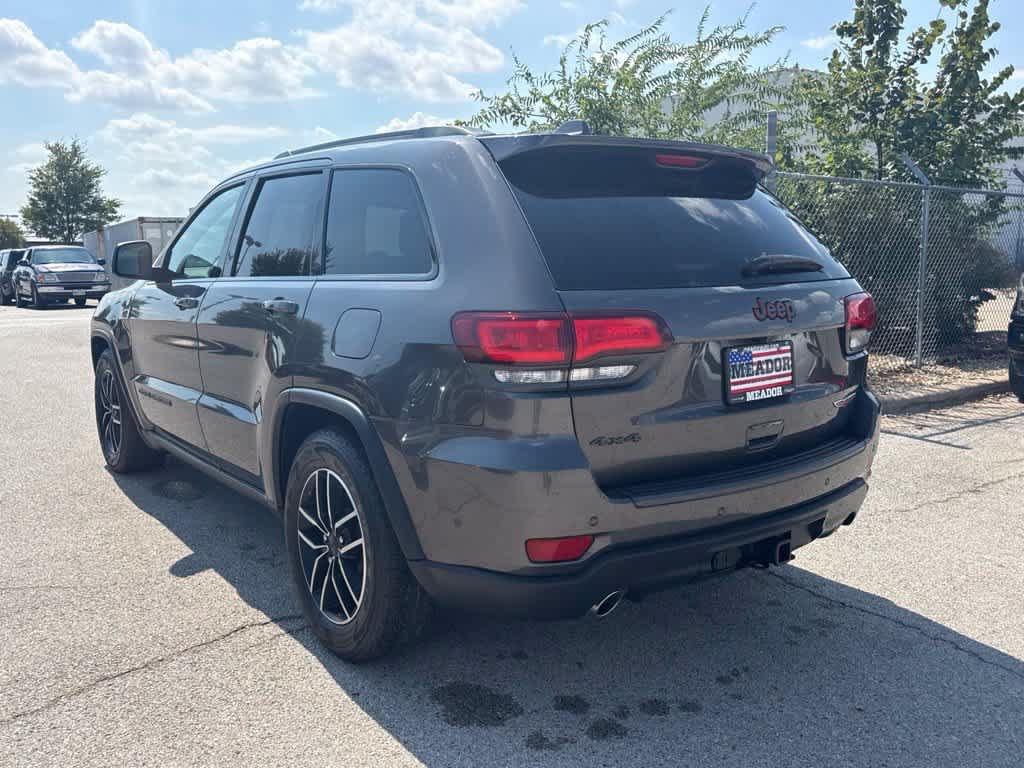 Used 2019 Jeep Grand Cherokee Trailhawk AWD/4WD image 3