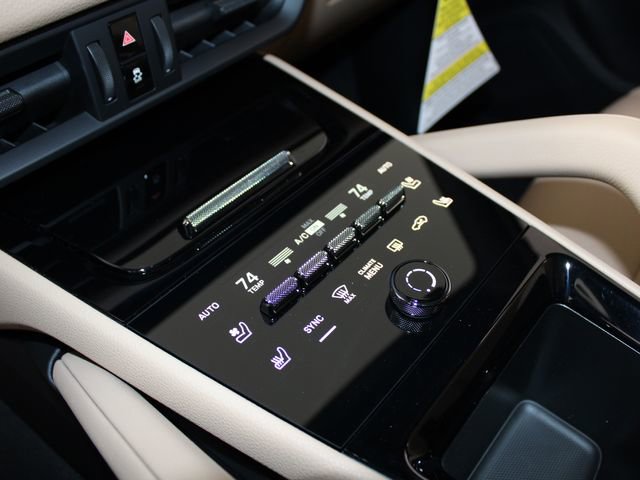 New 2026 Porsche Cayenne AWD/4WD image 14