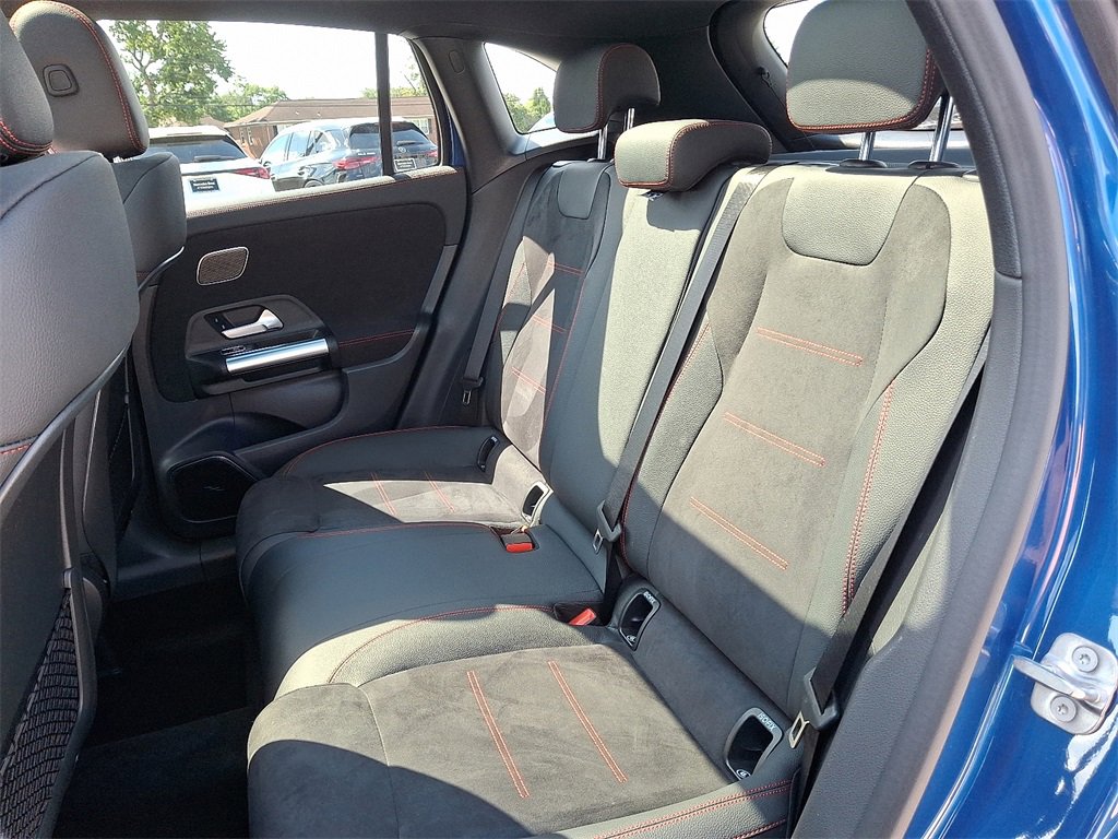 Certified 2024 Mercedes-Benz GLA 250 4MATIC image 10