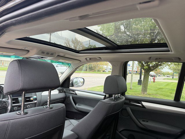 Used 2012 BMW X3 xDrive28i image 11