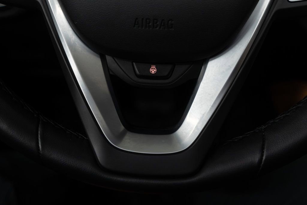 Used 2025 BMW X4 xDrive30i image 32