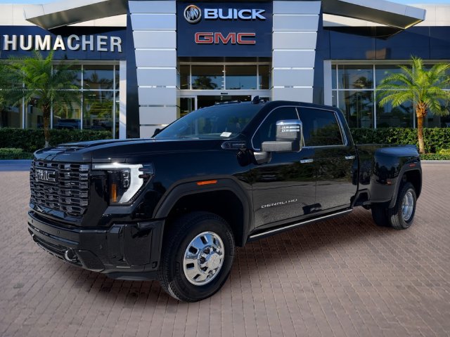 New 2026 GMC Sierra 3500 Denali Ultimate AWD/4WD image 3