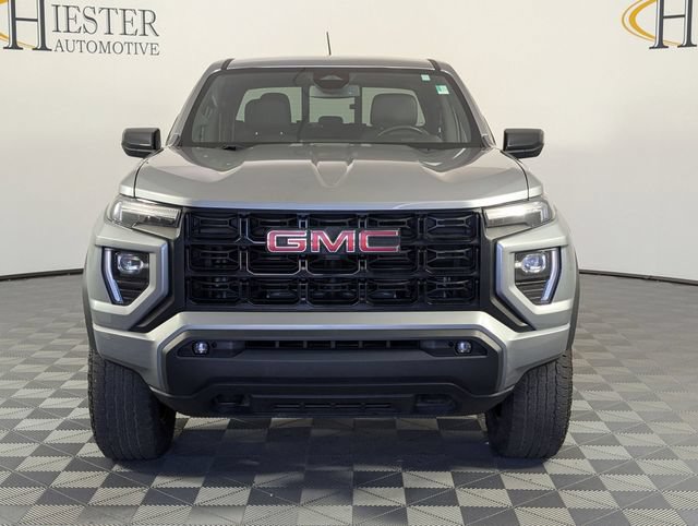 Used 2024 GMC Canyon Elevation w/ Elevation Premium Package AWD/4WD image 3