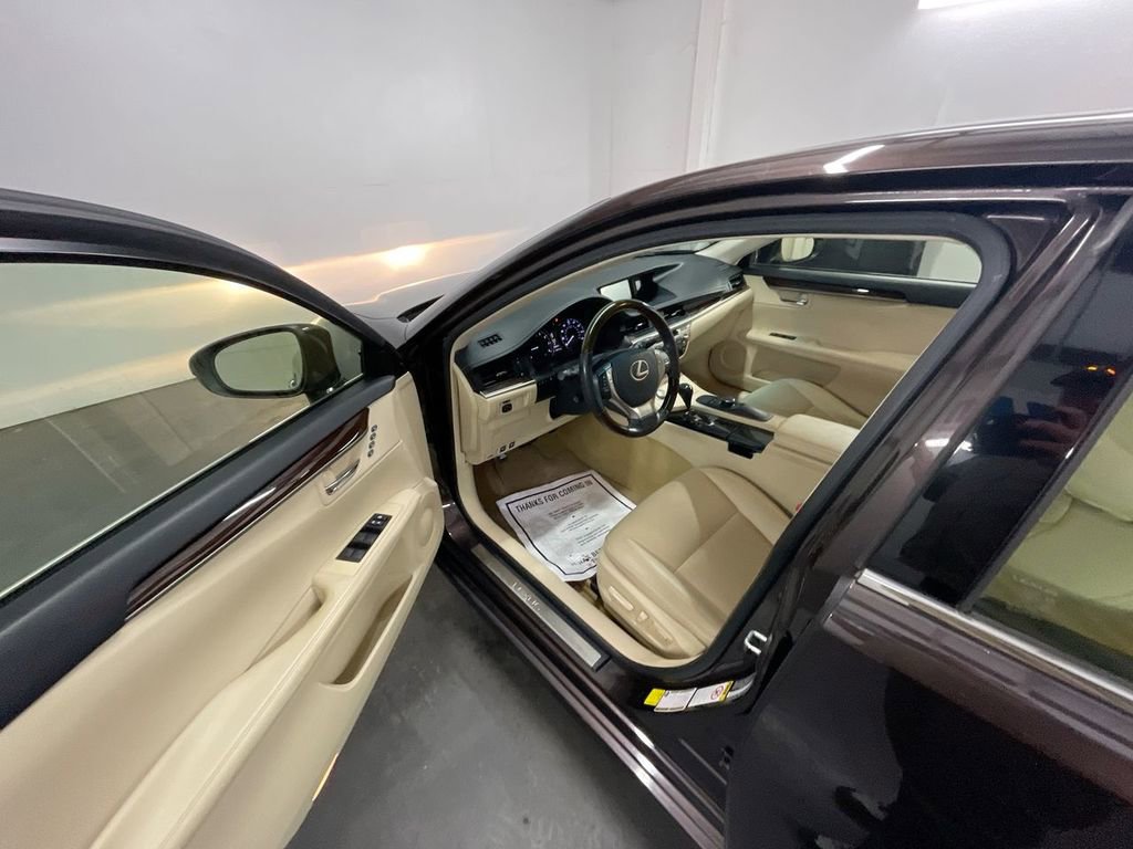 Used 2013 Lexus ES 350 image 10