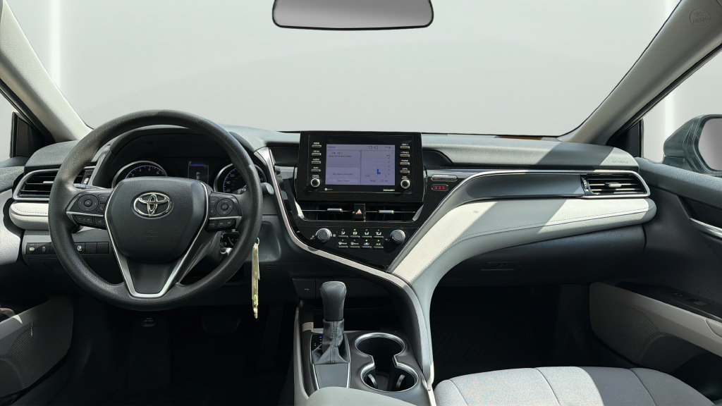 Used 2021 Toyota Camry LE FWD image 23