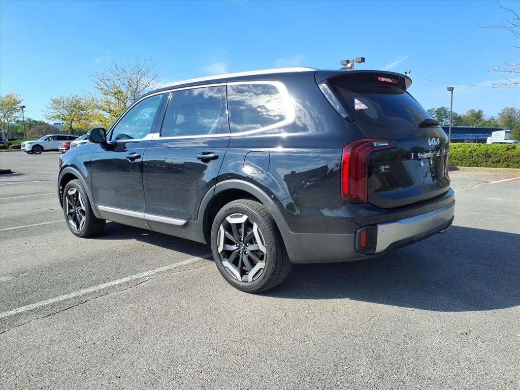 Used 2025 Kia Telluride S image 33